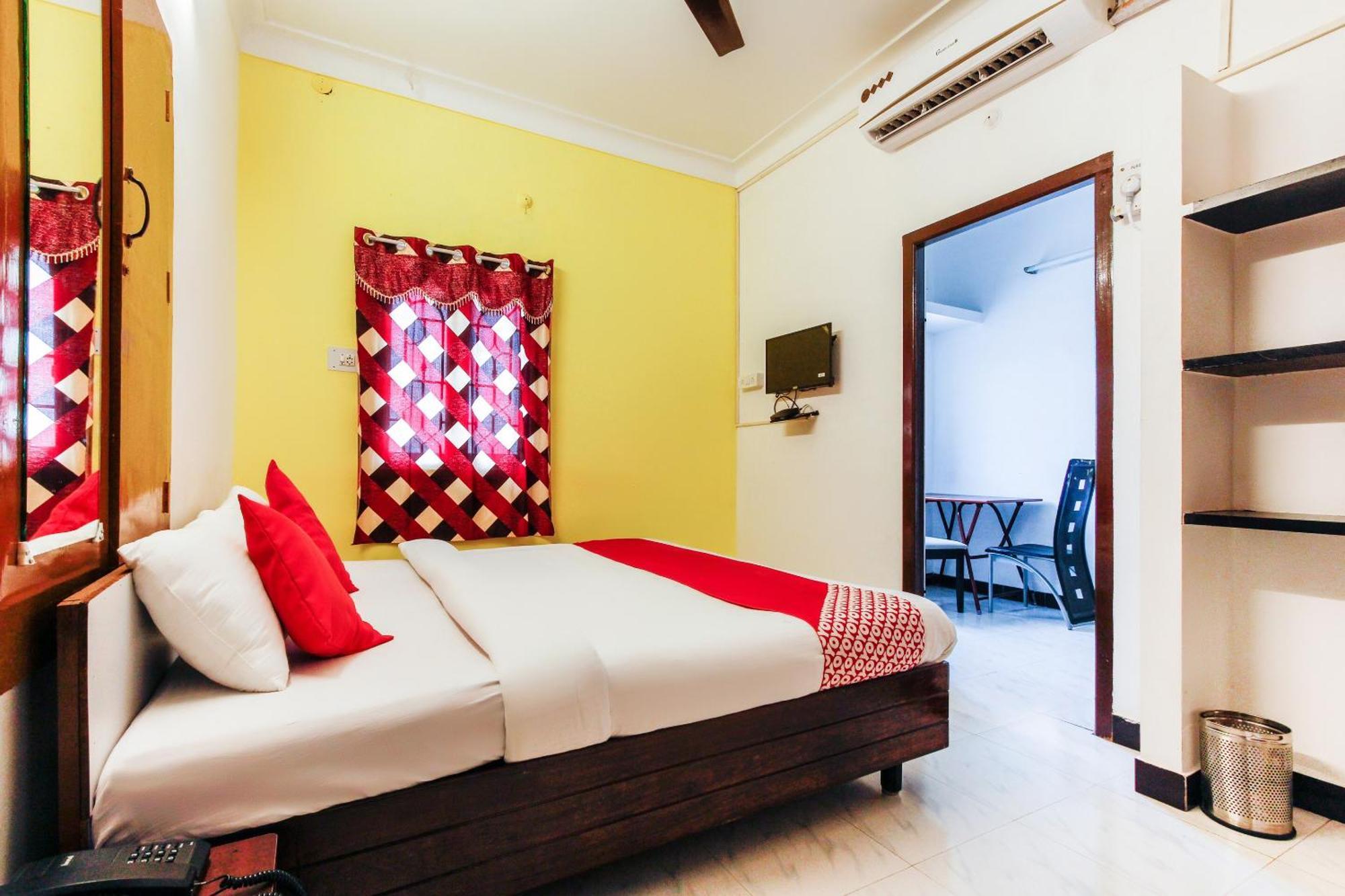 OYO Flagship 42382 Hotel Lakshmi Narayana Salem New Bus Stand Bagian luar foto